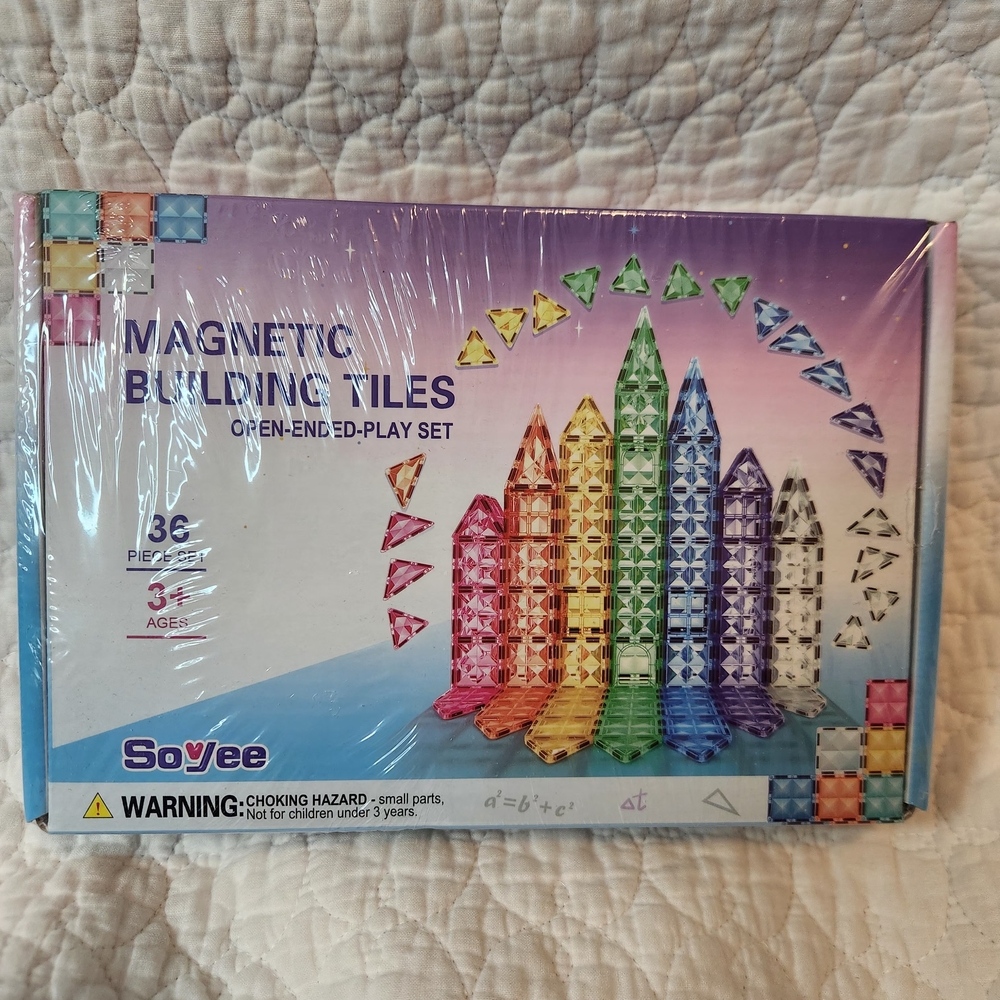 Magnetic Building Tiles - Colorful Creative Set - Picture 5 of 6